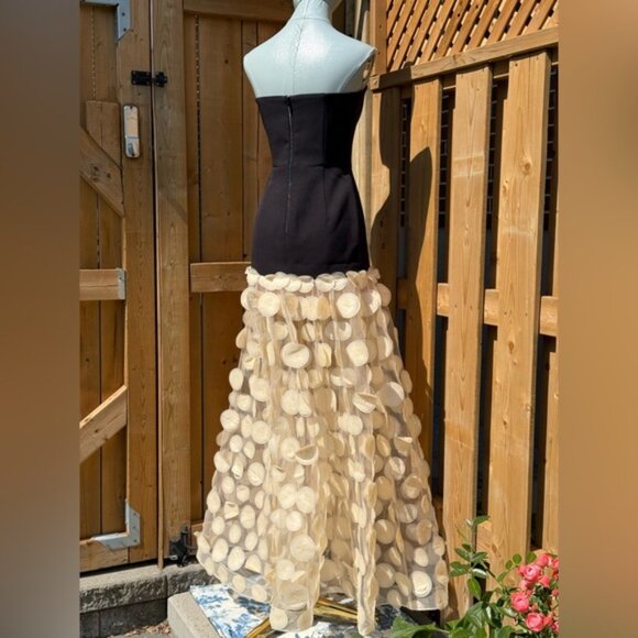 🆕 BRONX & BANCO 🧿 NWOT Harper Strapless Beige and Black Gown, Sz XS US 2 - Picture 9 of 15
